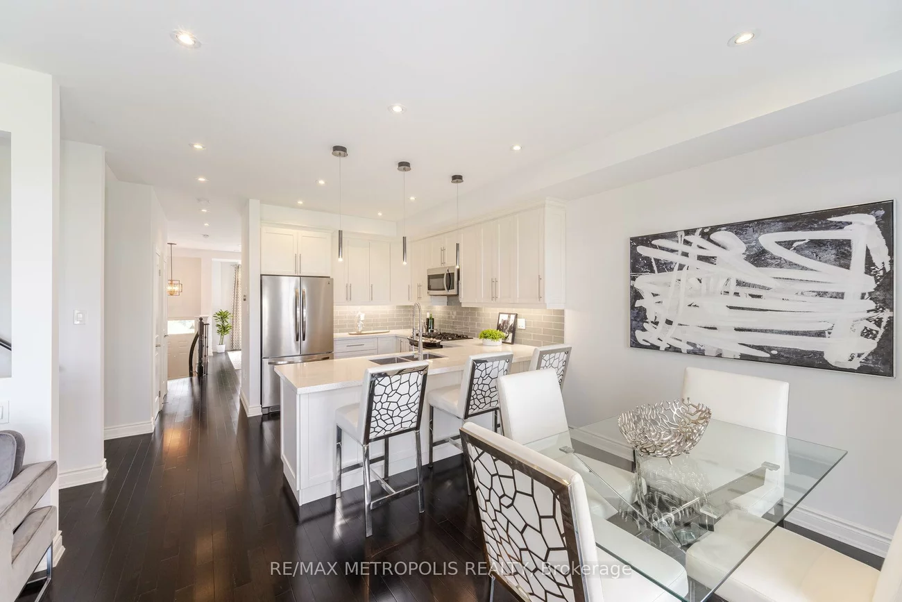 2427, Baronwood, 1019 - WM Westmount, Oakville