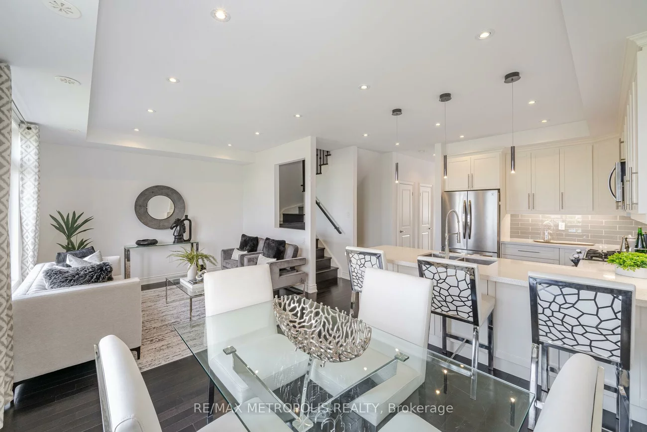 2427, Baronwood, 1019 - WM Westmount, Oakville