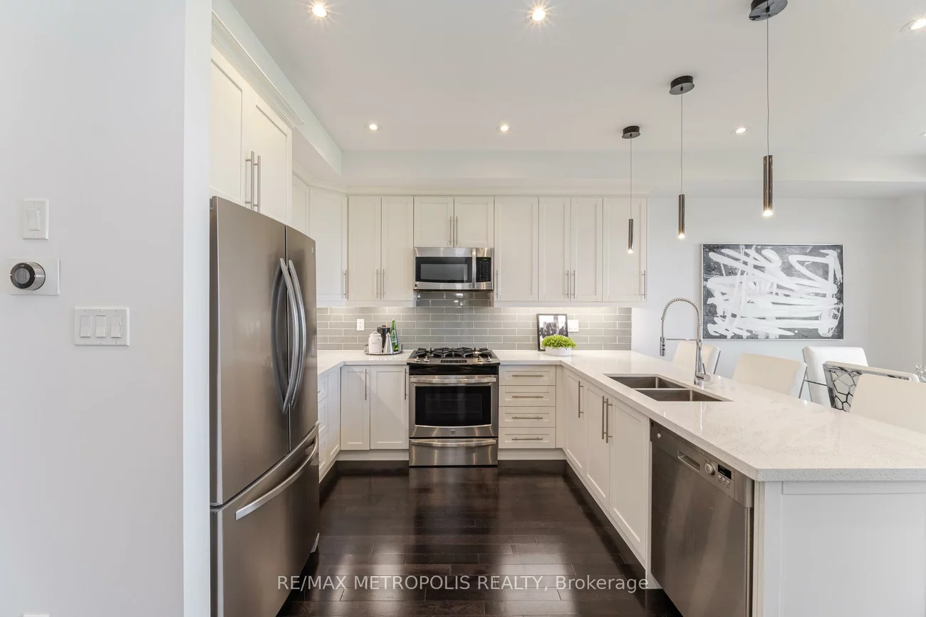 2427, Baronwood, 1019 - WM Westmount, Oakville