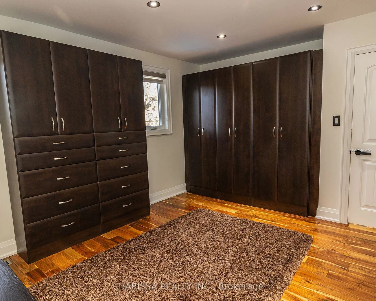 60, Belvedere, 1017 - SW Southwest, Oakville