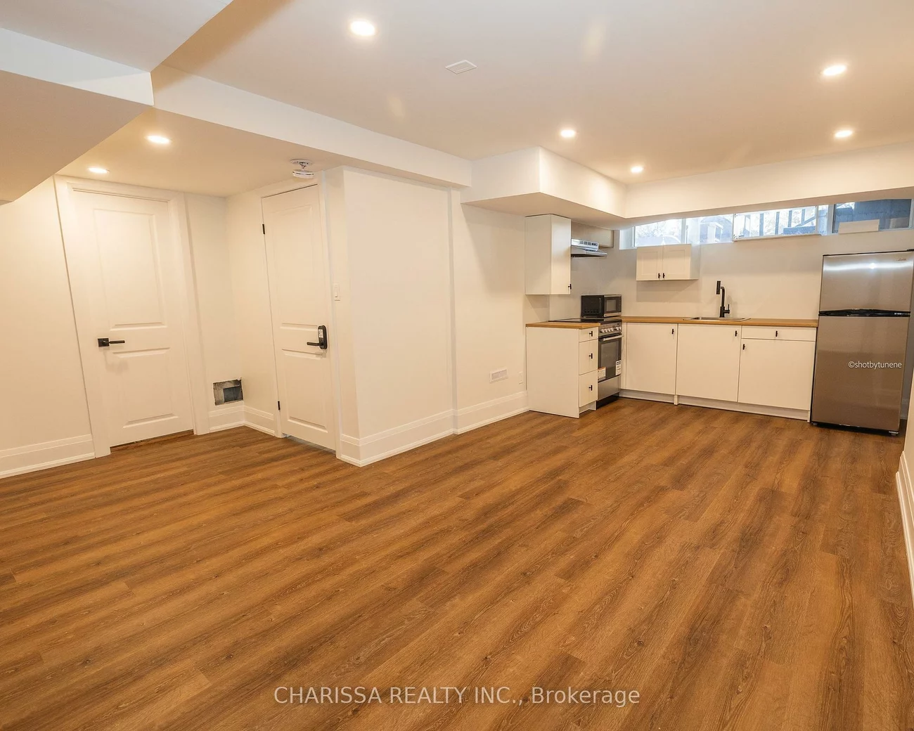 60, Belvedere, 1017 - SW Southwest, Oakville