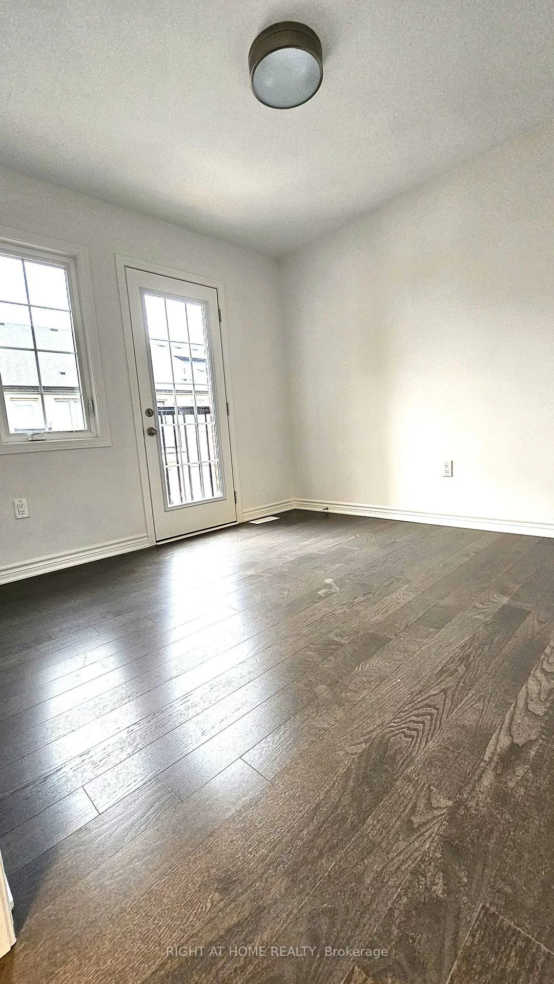 1261, Court Leigh, 1010 - JM Joshua Meadows, Oakville