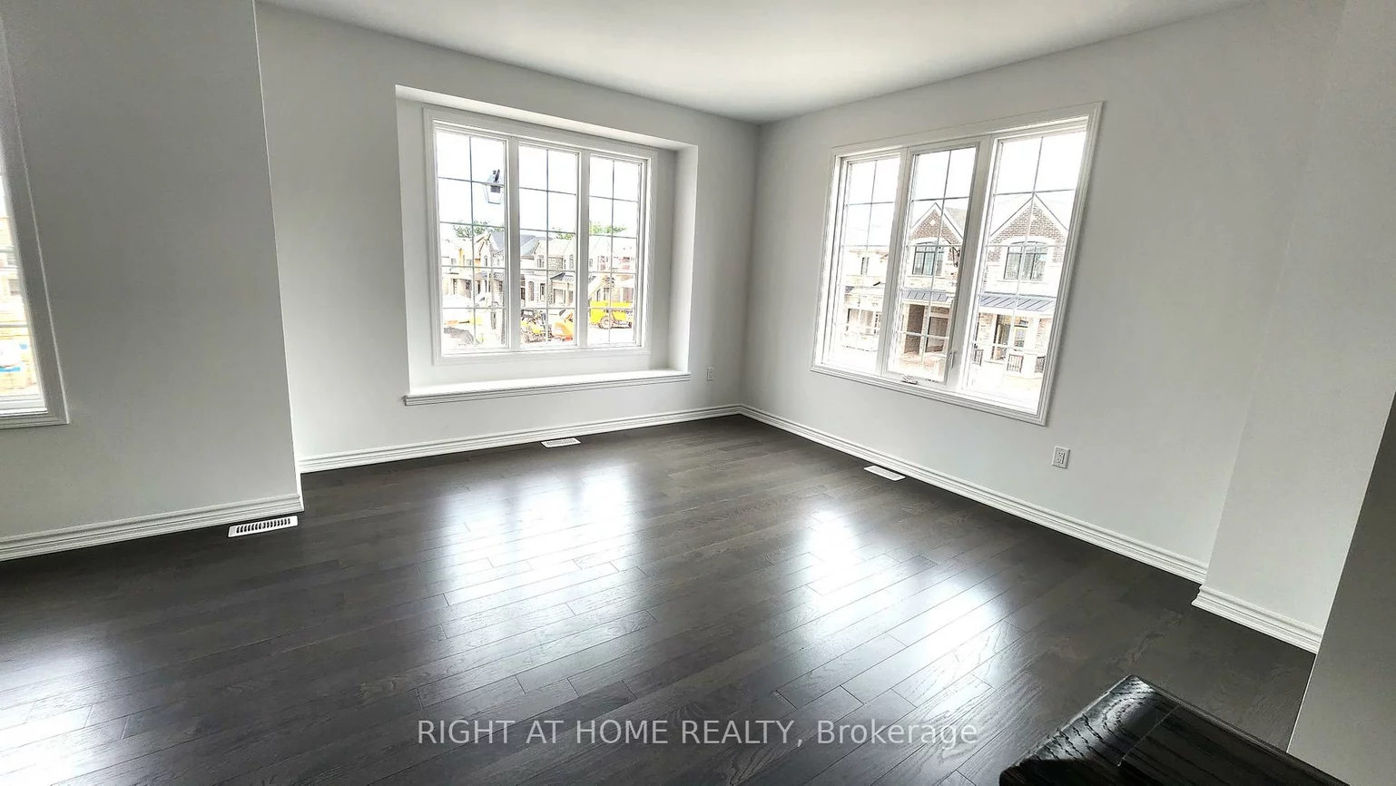 1261, Court Leigh, 1010 - JM Joshua Meadows, Oakville