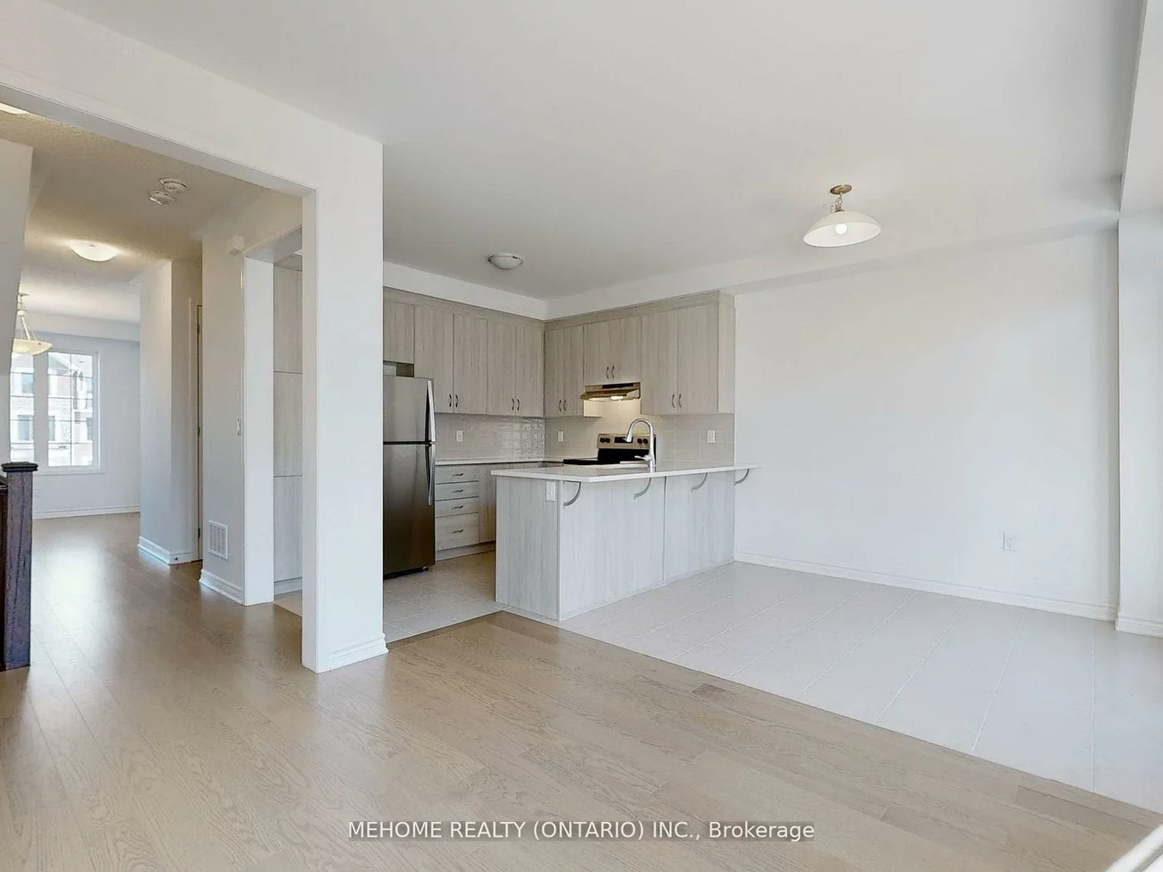 1371, William Halton, 1012 - NW Northwest, Oakville