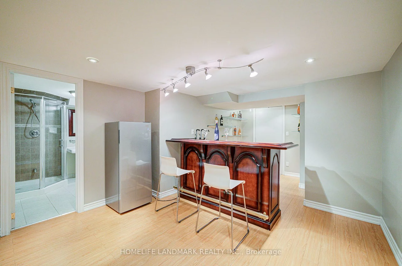 1388, Pinery, 1009 - JC Joshua Creek, Oakville