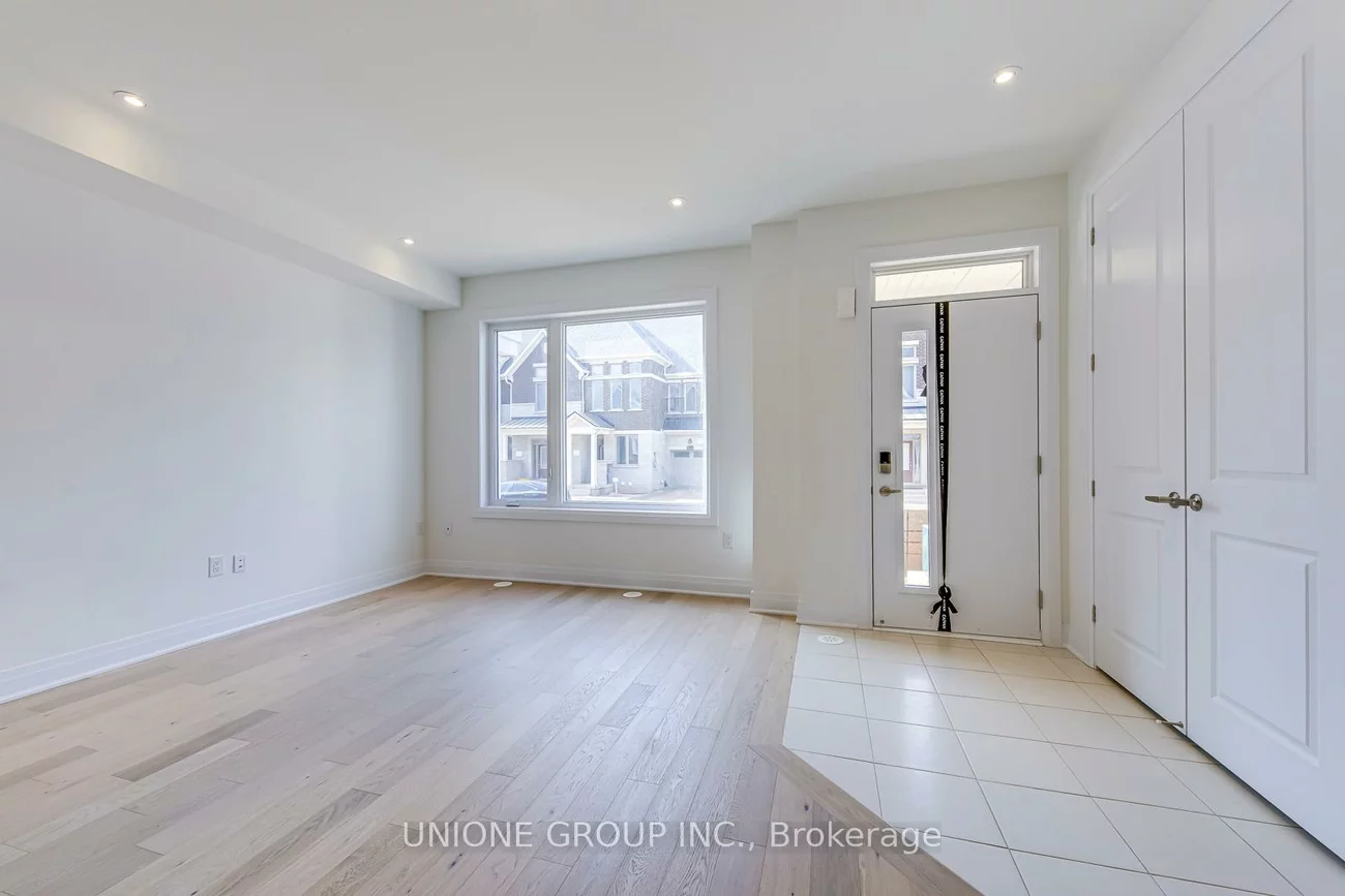 3271, Crystal, 1008 - GO Glenorchy, Oakville