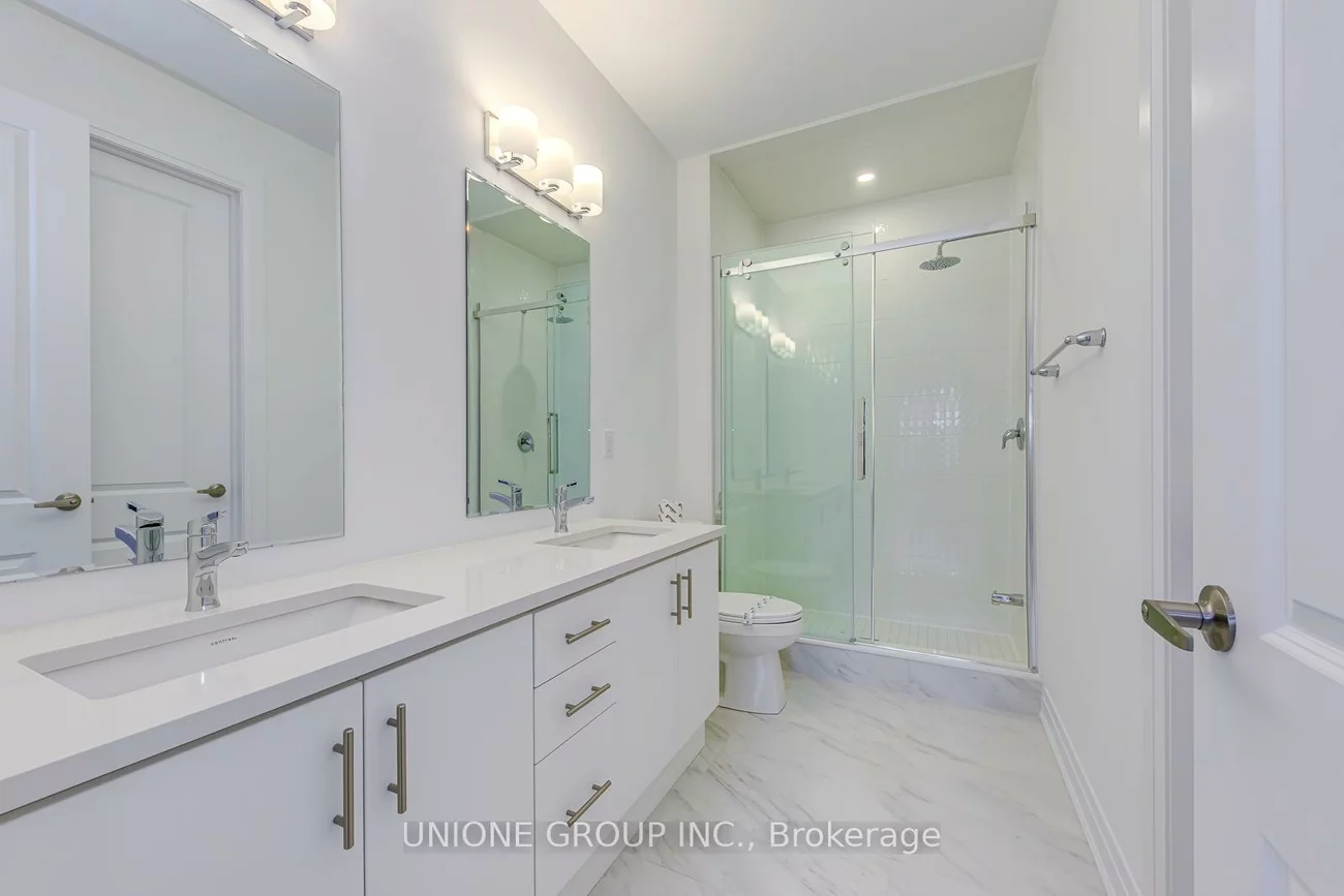 3271, Crystal, 1008 - GO Glenorchy, Oakville