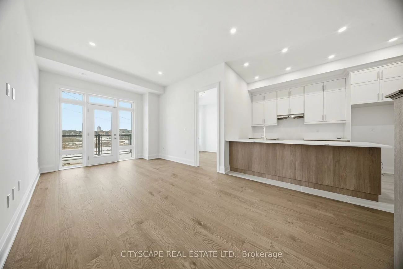 3298, Umar, 1008 - GO Glenorchy, Oakville