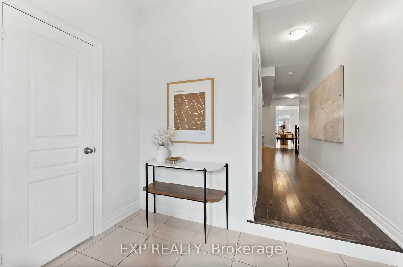 3107, Streamwood Passage, 1010 - JM Joshua Meadows, Oakville