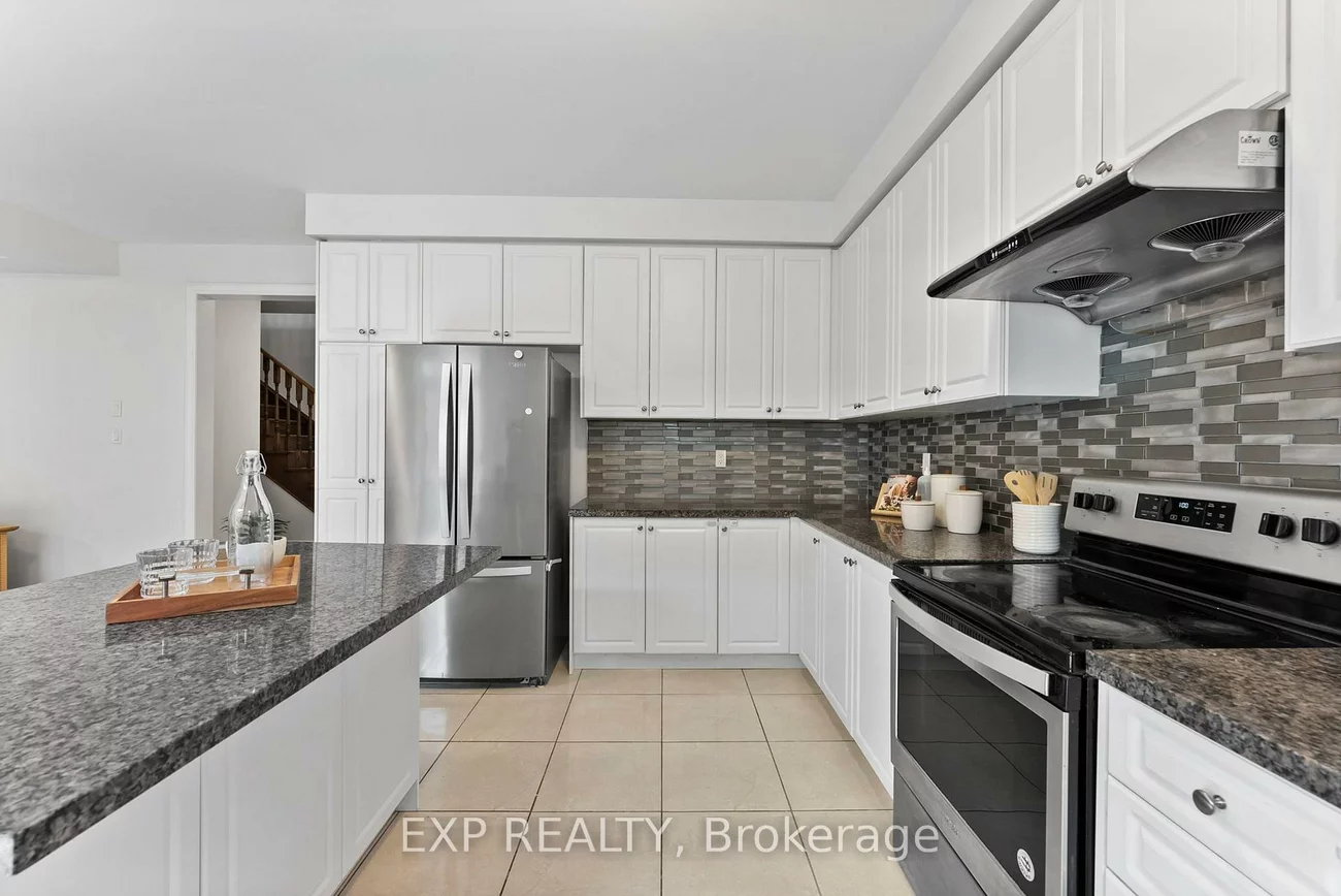 3107, Streamwood Passage, 1010 - JM Joshua Meadows, Oakville