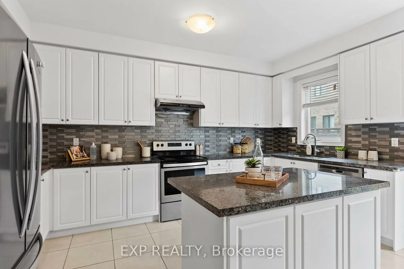 3107, Streamwood Passage, 1010 - JM Joshua Meadows, Oakville