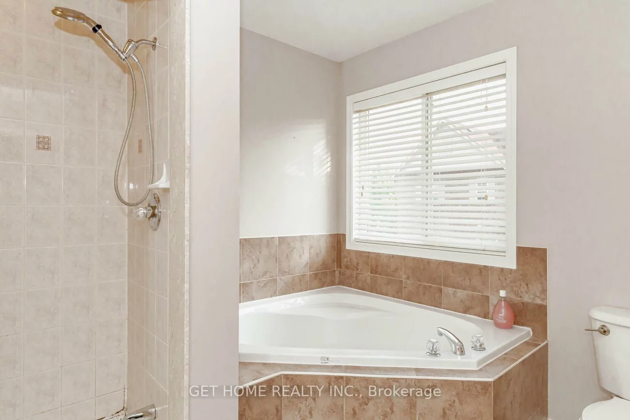 2543, Nettlecreek, 1022 - WT West Oak Trails, Oakville