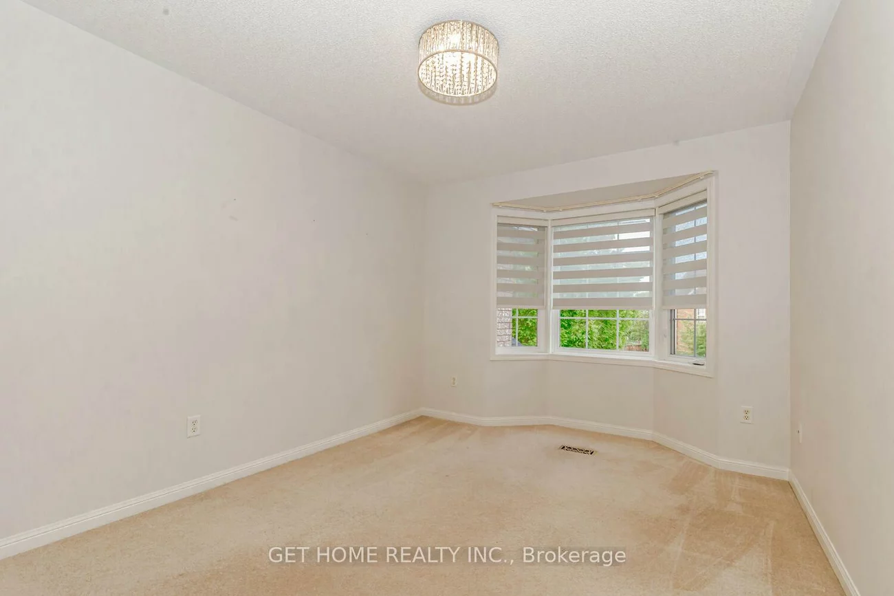 2543, Nettlecreek, 1022 - WT West Oak Trails, Oakville