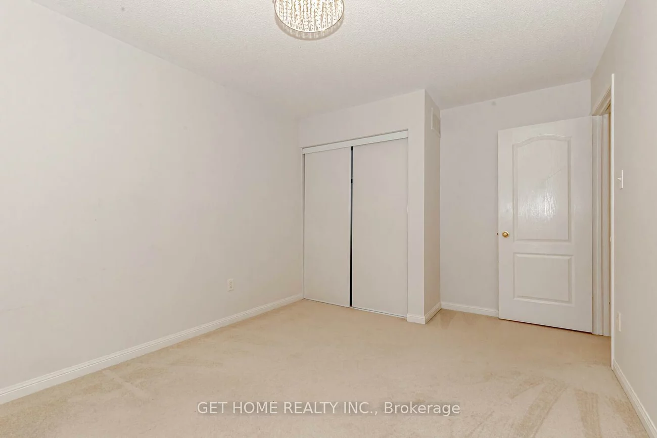 2543, Nettlecreek, 1022 - WT West Oak Trails, Oakville