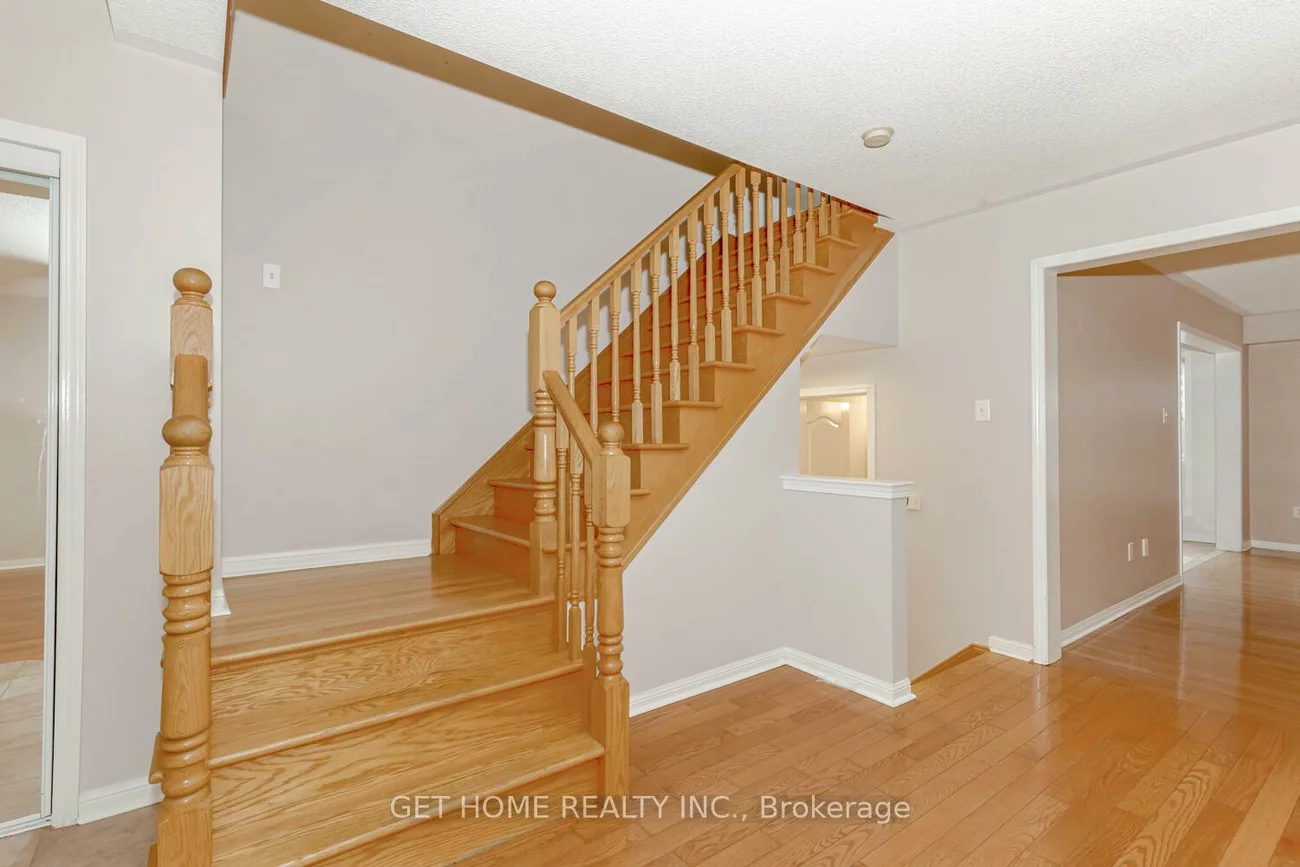 2543, Nettlecreek, 1022 - WT West Oak Trails, Oakville