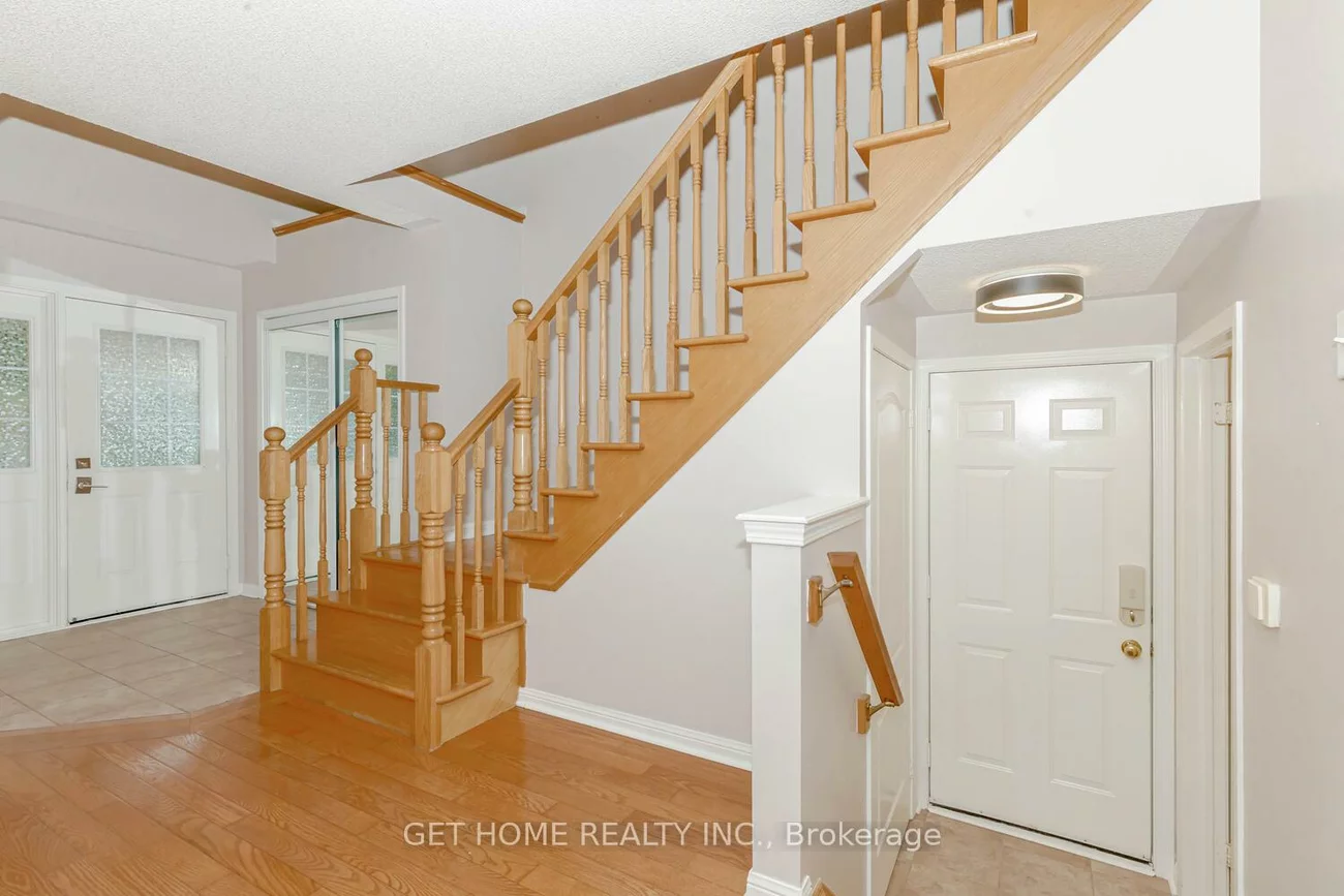 2543, Nettlecreek, 1022 - WT West Oak Trails, Oakville