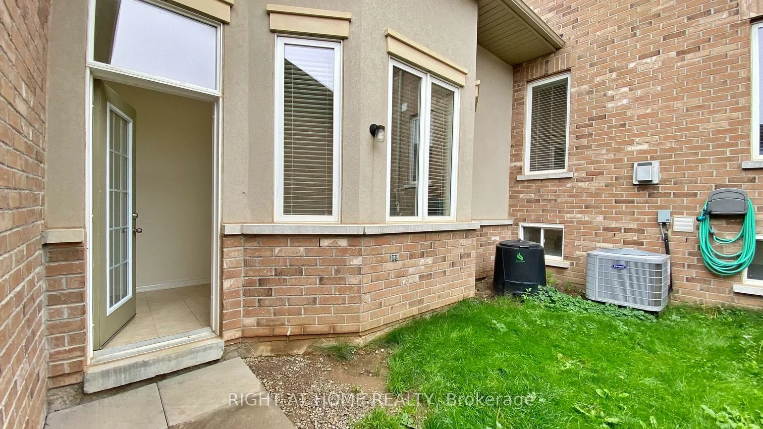 3097, Neyagawa, 1008 - GO Glenorchy, Oakville