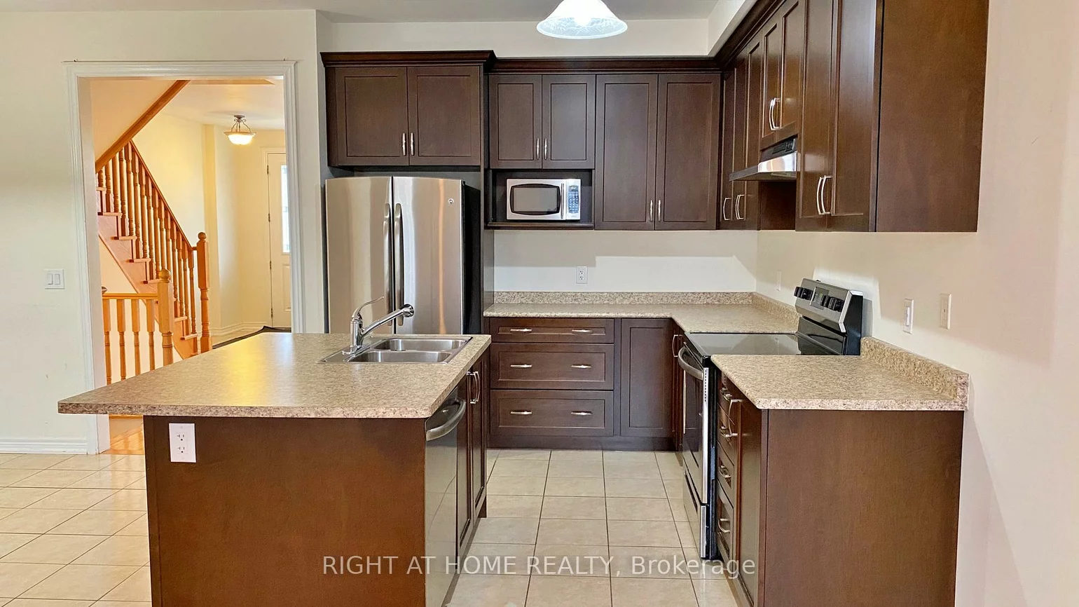 3097, Neyagawa, 1008 - GO Glenorchy, Oakville