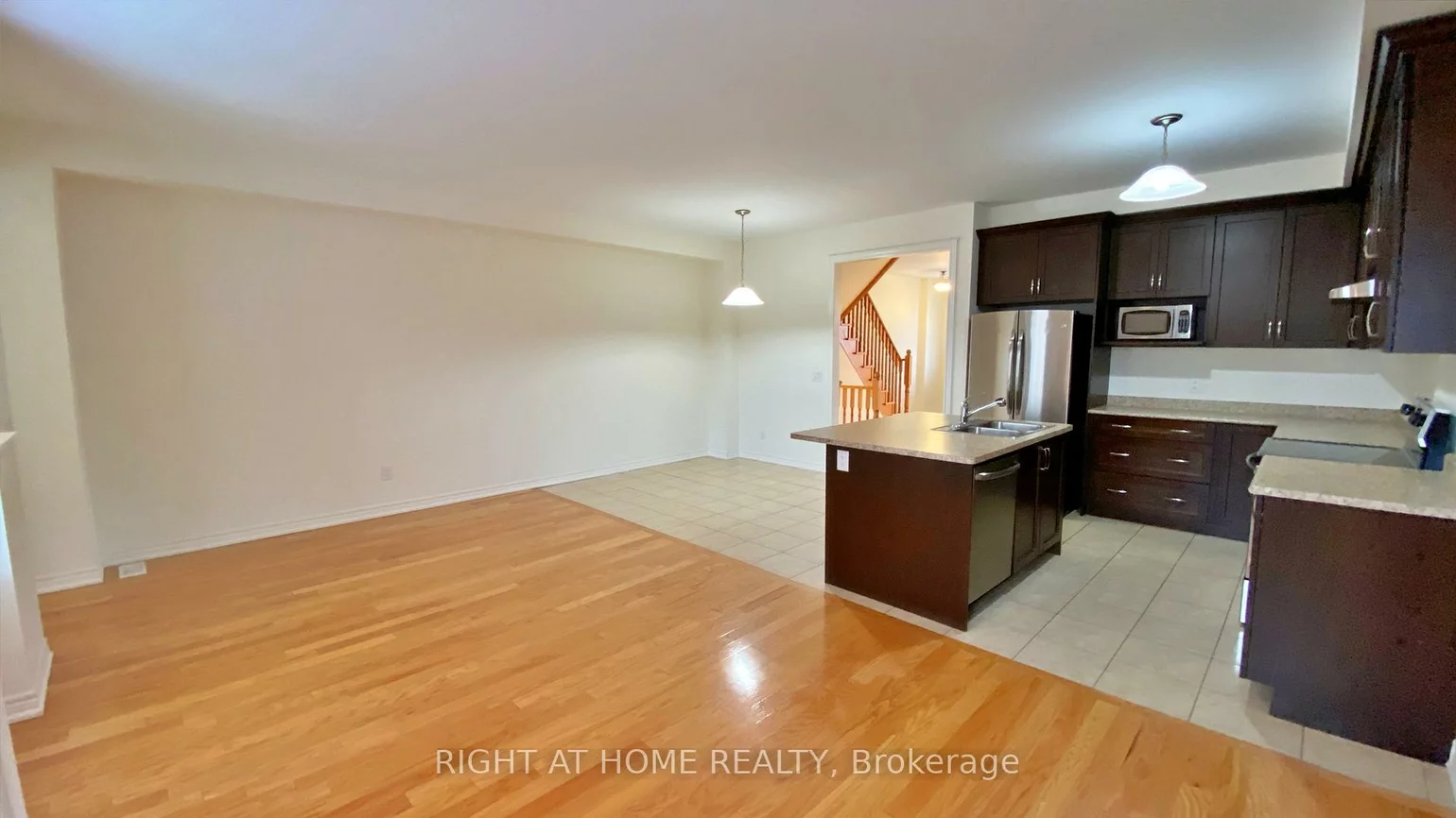 3097, Neyagawa, 1008 - GO Glenorchy, Oakville