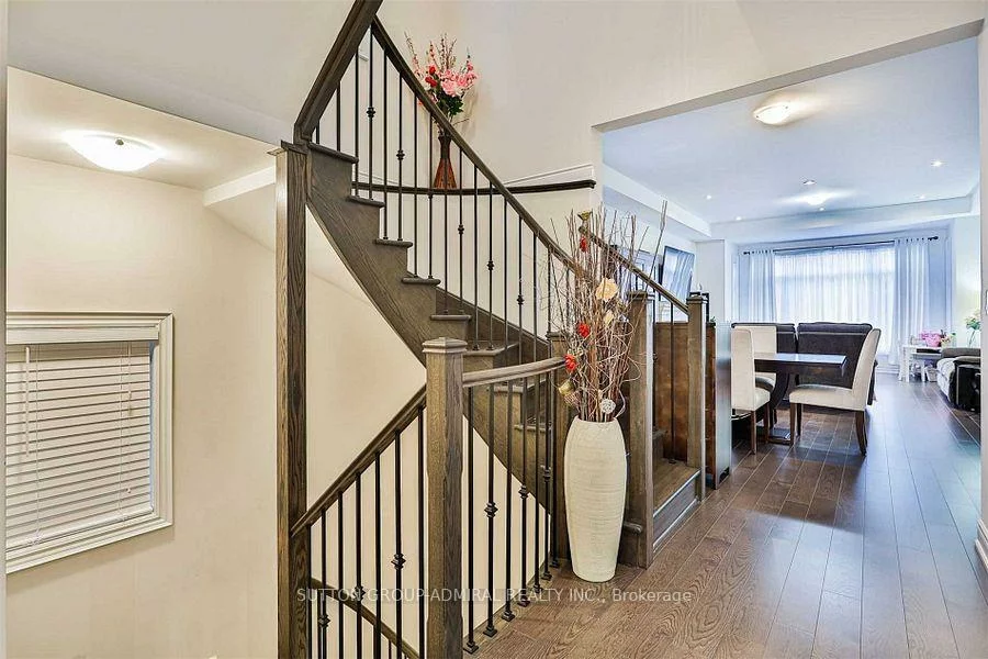 3177, Millicent, 1008 - GO Glenorchy, Oakville