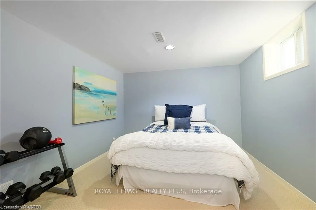 249, Snowden, 1001 - BR Bronte, Oakville