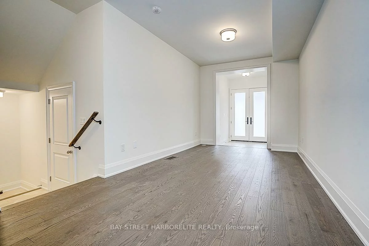 3297, Azam, 1008 - GO Glenorchy, Oakville