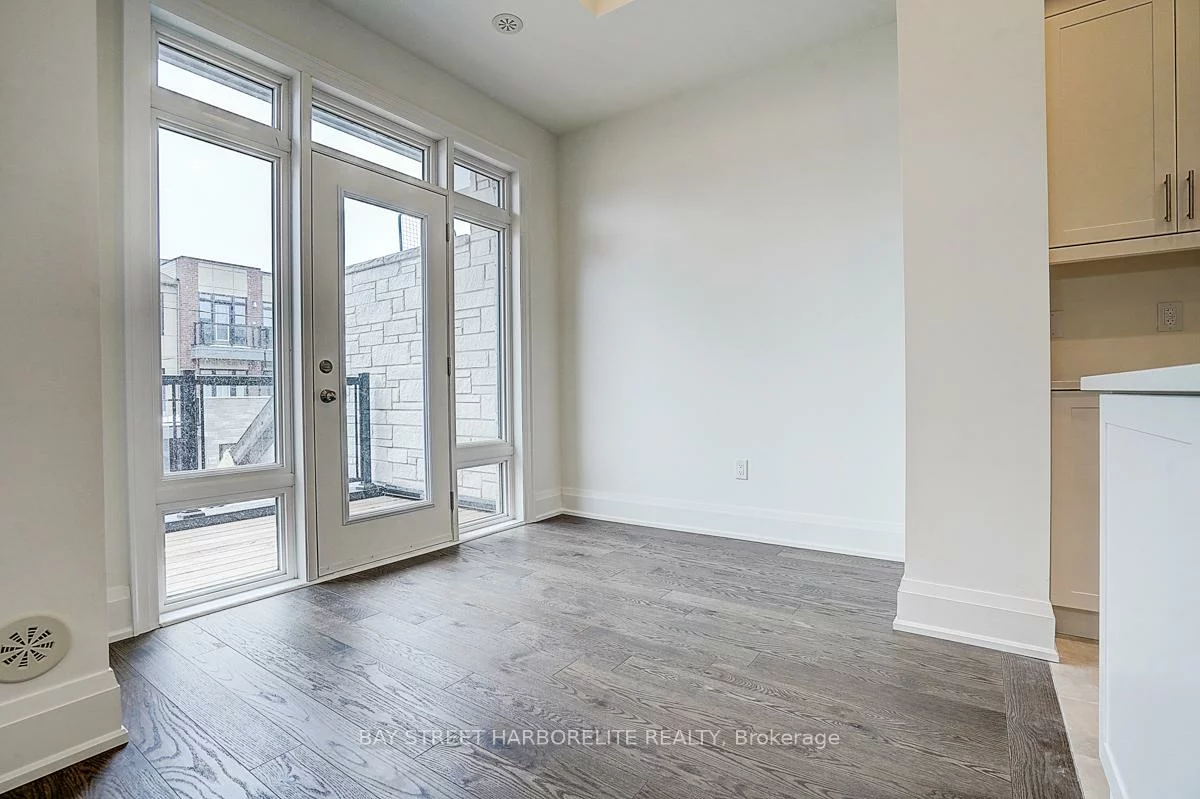 3297, Azam, 1008 - GO Glenorchy, Oakville