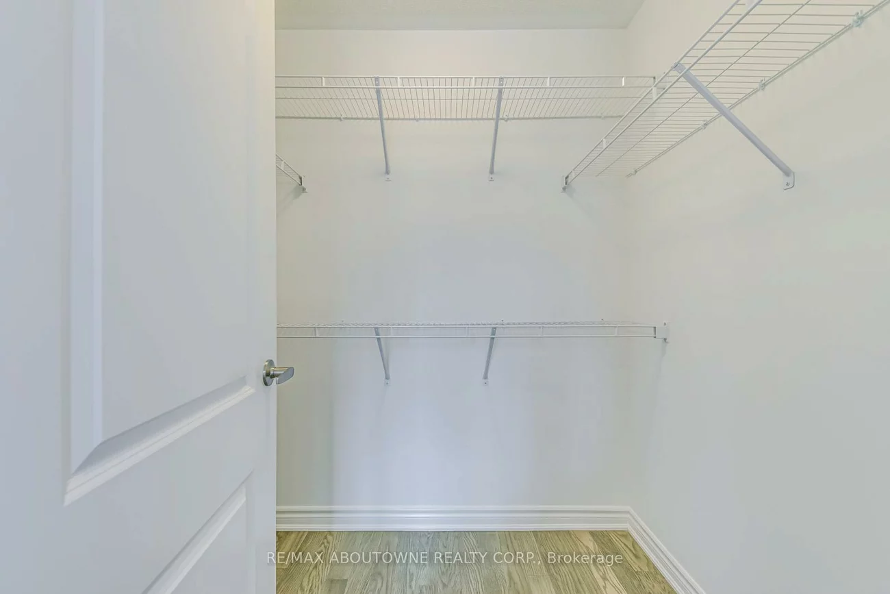 1365, William Halton, 1012 - NW Northwest, Oakville