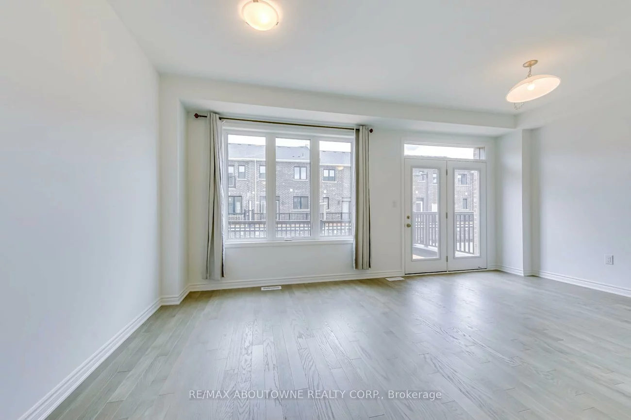 1365, William Halton, 1012 - NW Northwest, Oakville