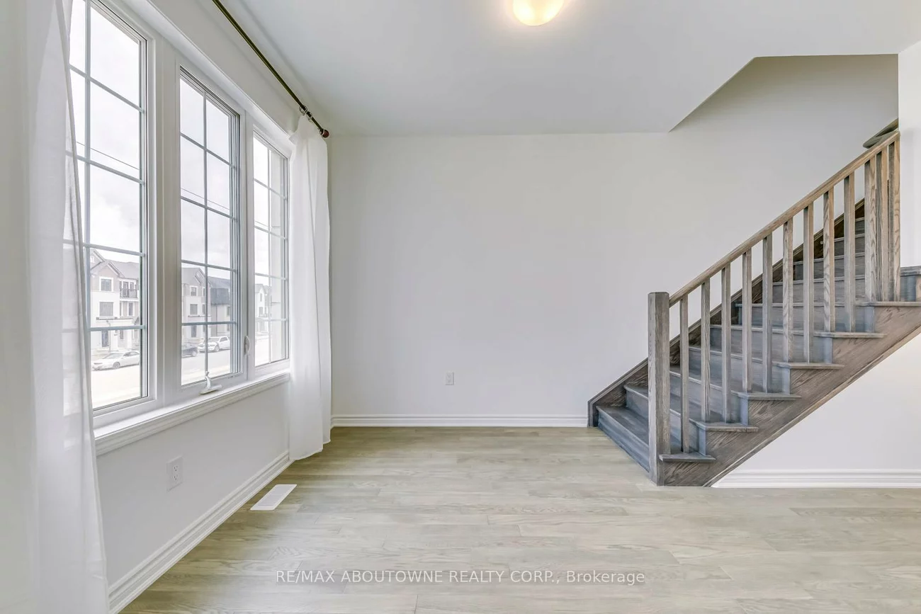 1365, William Halton, 1012 - NW Northwest, Oakville