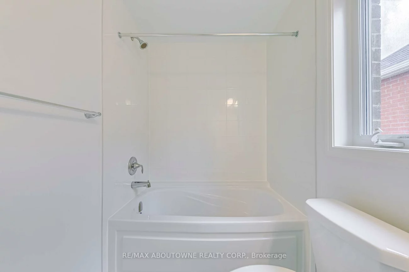 1365, William Halton, 1012 - NW Northwest, Oakville