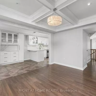260, Ellen Davidson, 1008 - GO Glenorchy, Oakville