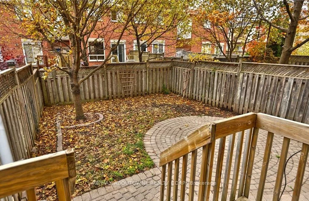 2344, Dalebrook, 1018 - WC Wedgewood Creek, Oakville