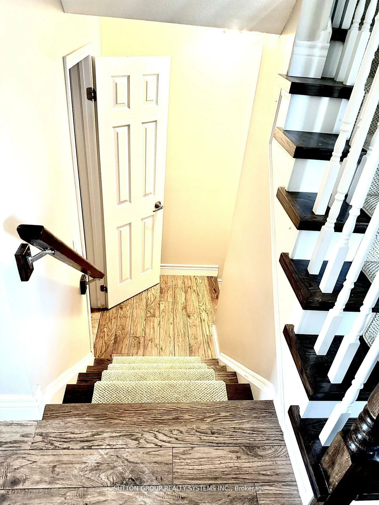 2467, Springforest, 1000 - BC Bronte Creek, Oakville