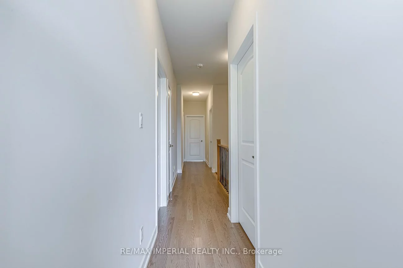 1176, Tanbark, 1010 - JM Joshua Meadows, Oakville