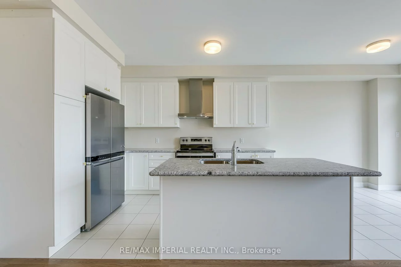 1176, Tanbark, 1010 - JM Joshua Meadows, Oakville