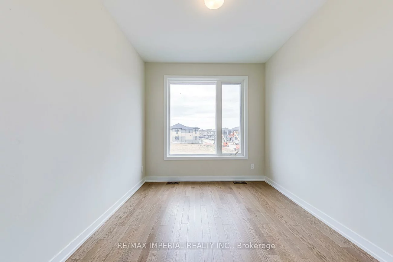 1176, Tanbark, 1010 - JM Joshua Meadows, Oakville