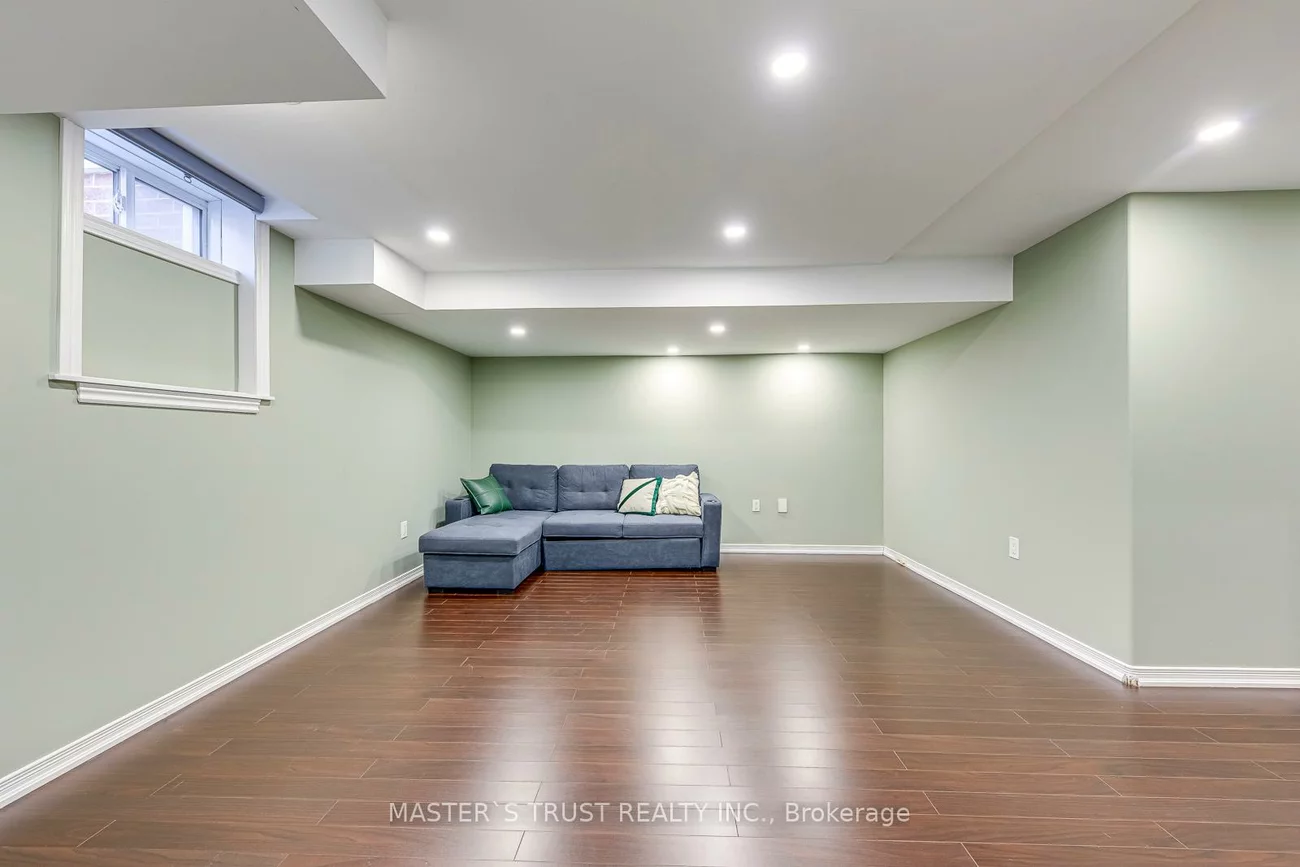 3075, Neyagawa, 1008 - GO Glenorchy, Oakville