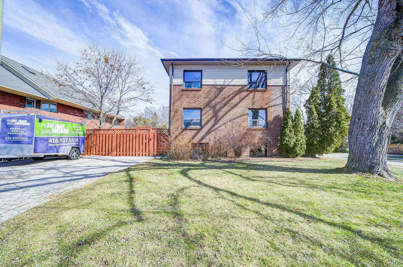 2329, Belyea, 1001 - BR Bronte, Oakville