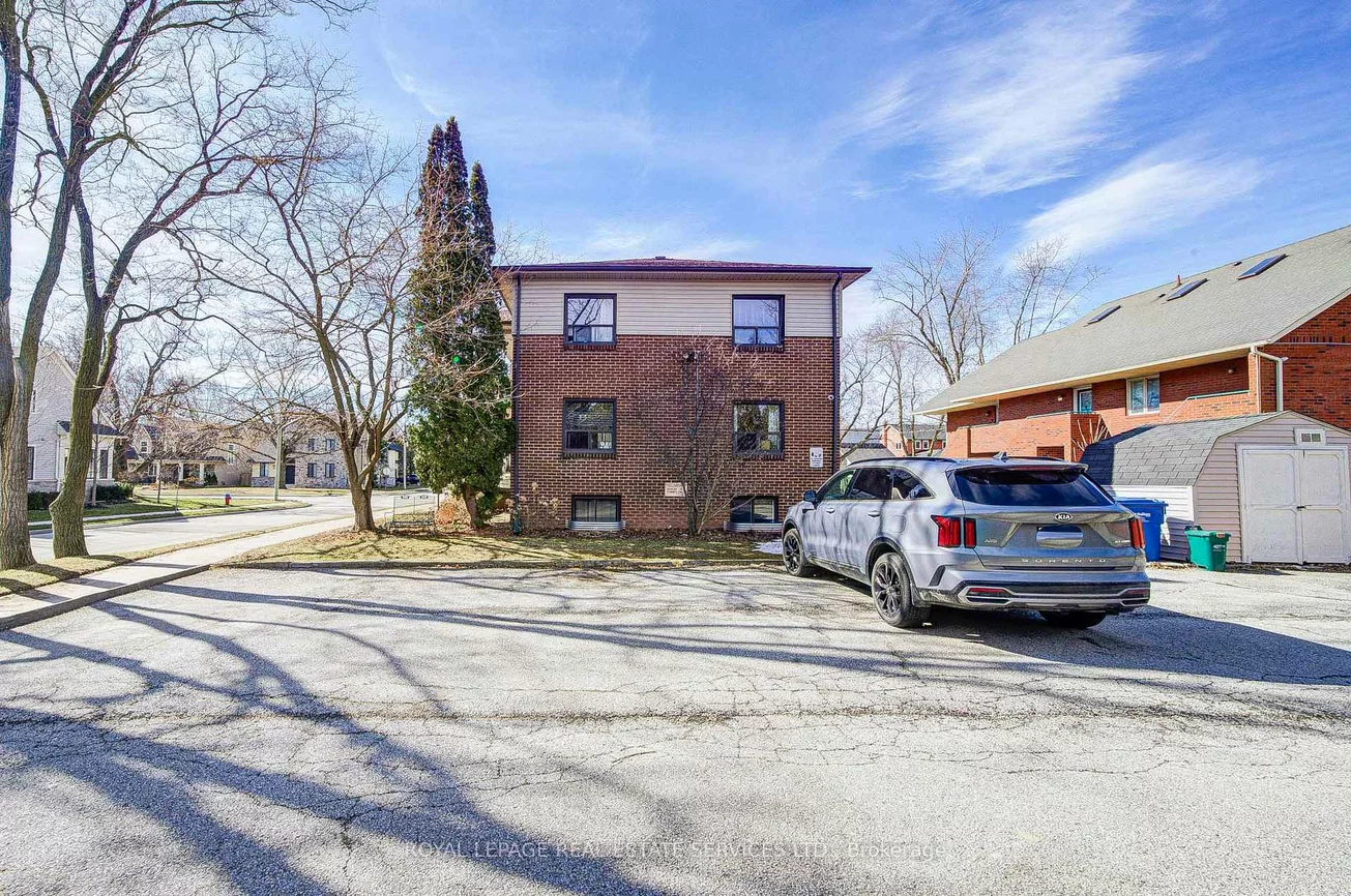 2329, Belyea, 1001 - BR Bronte, Oakville