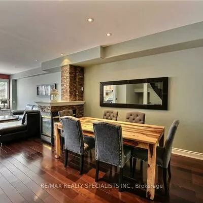 310, Duskywing, 1001 - BR Bronte, Oakville