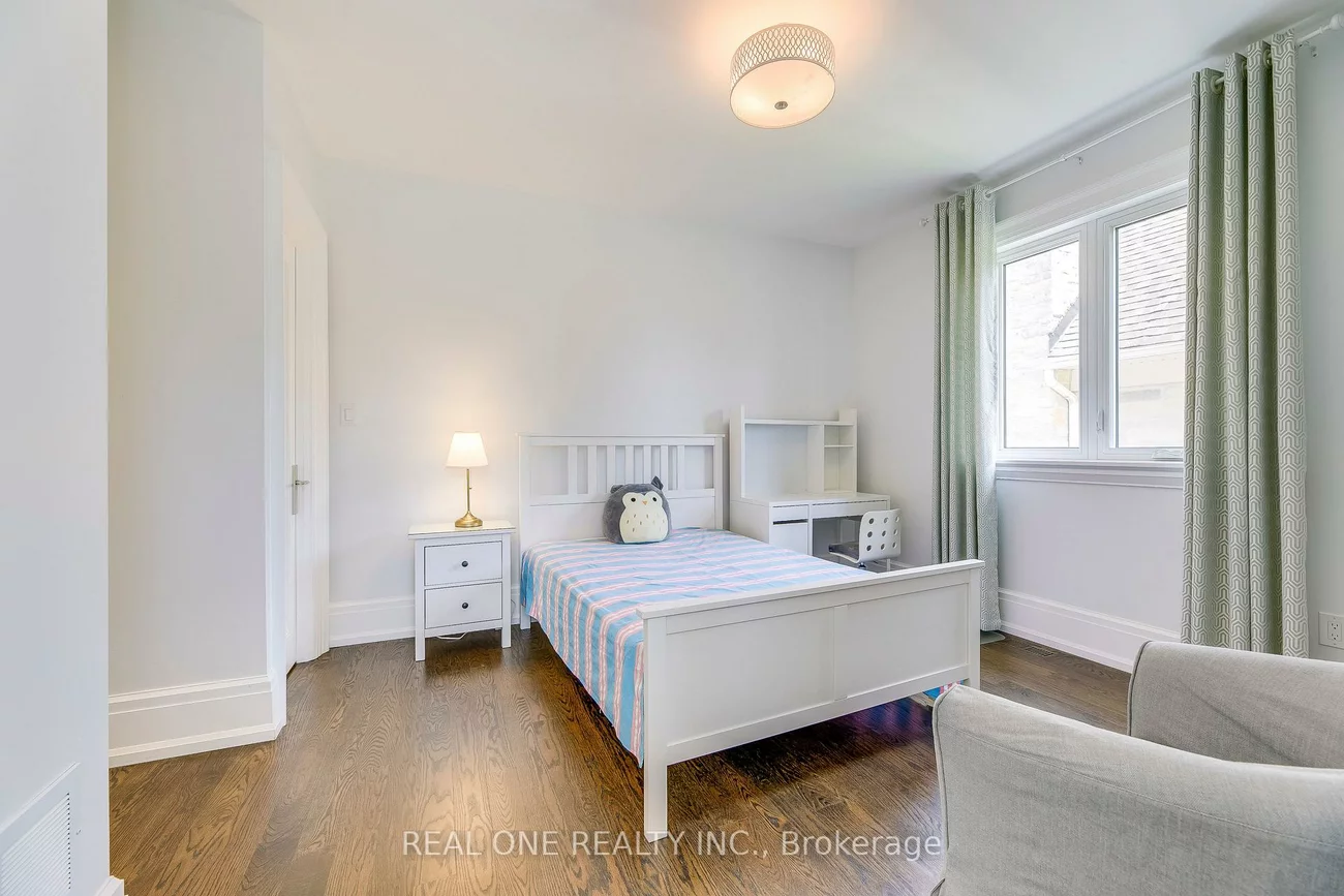 605, Unsworth, 1020 - WO West, Oakville