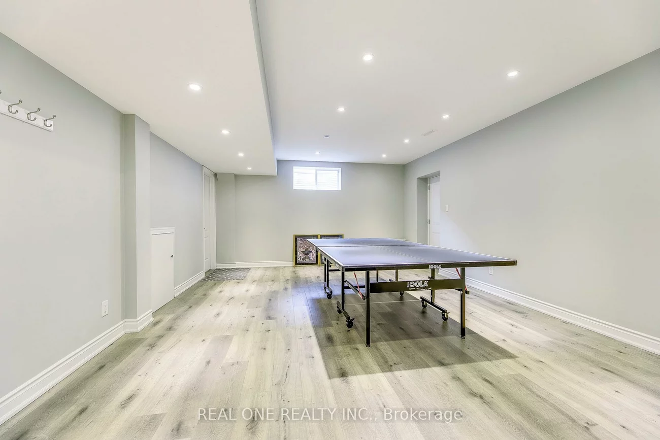 605, Unsworth, 1020 - WO West, Oakville