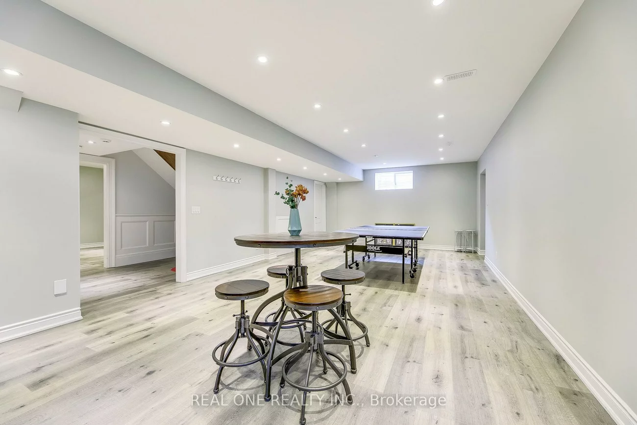 605, Unsworth, 1020 - WO West, Oakville
