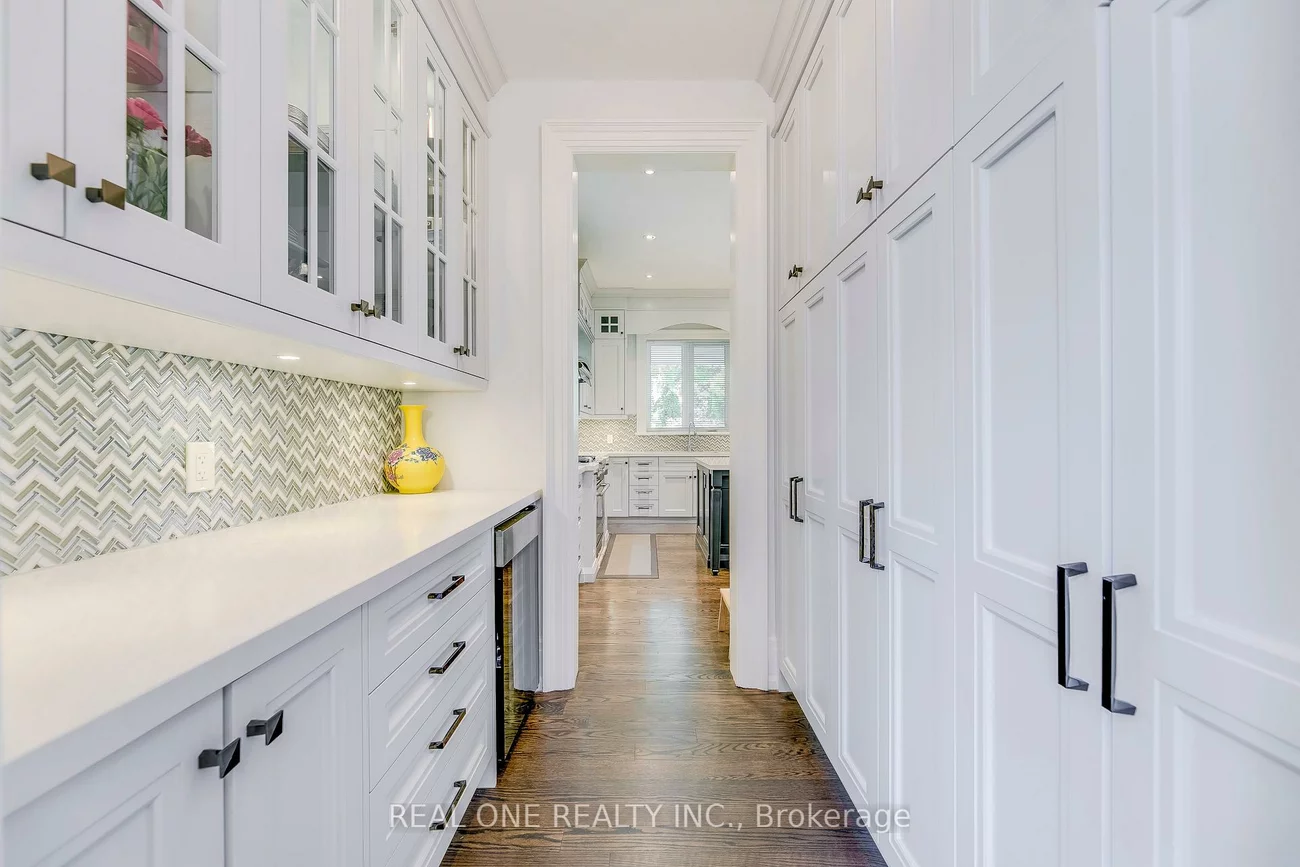 605, Unsworth, 1020 - WO West, Oakville