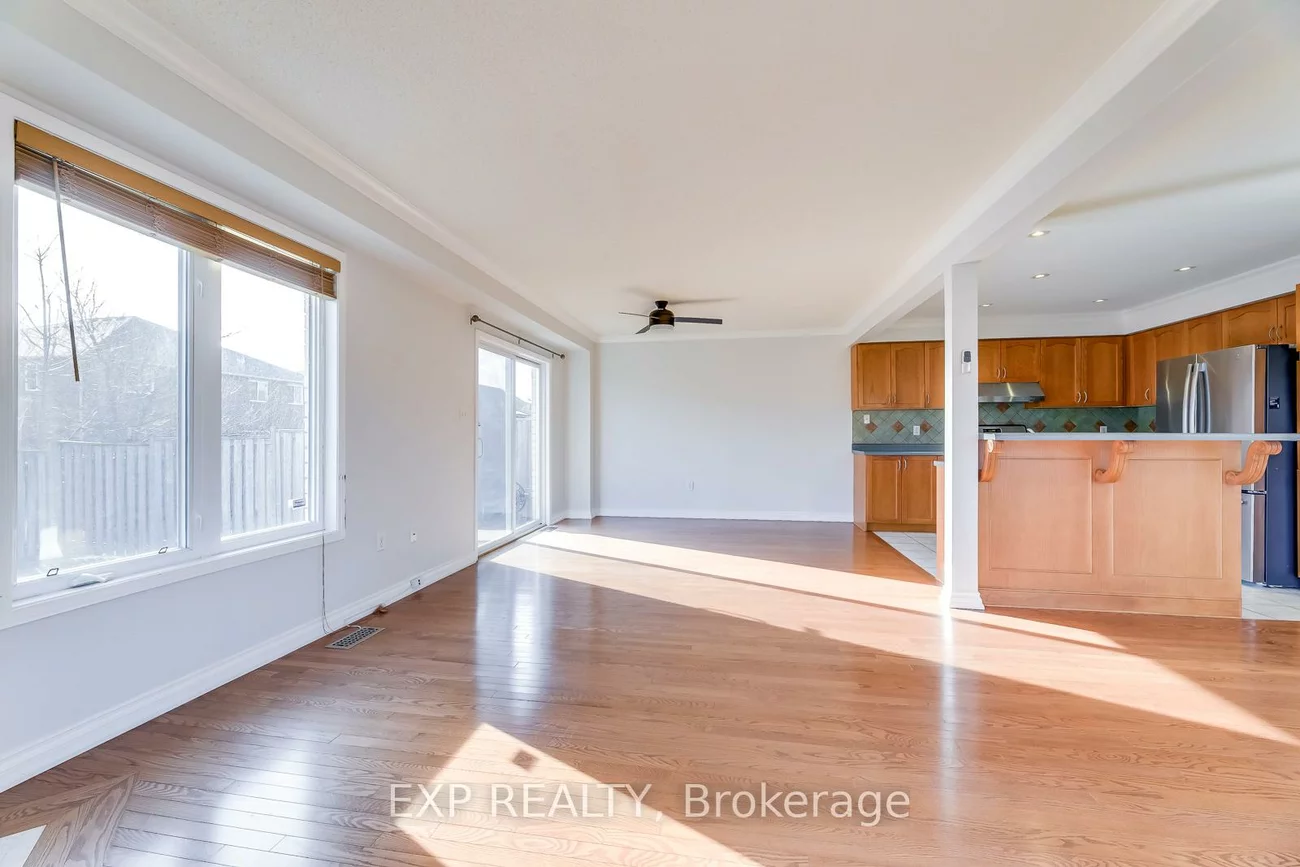 2376, Highcroft, 1019 - WM Westmount, Oakville