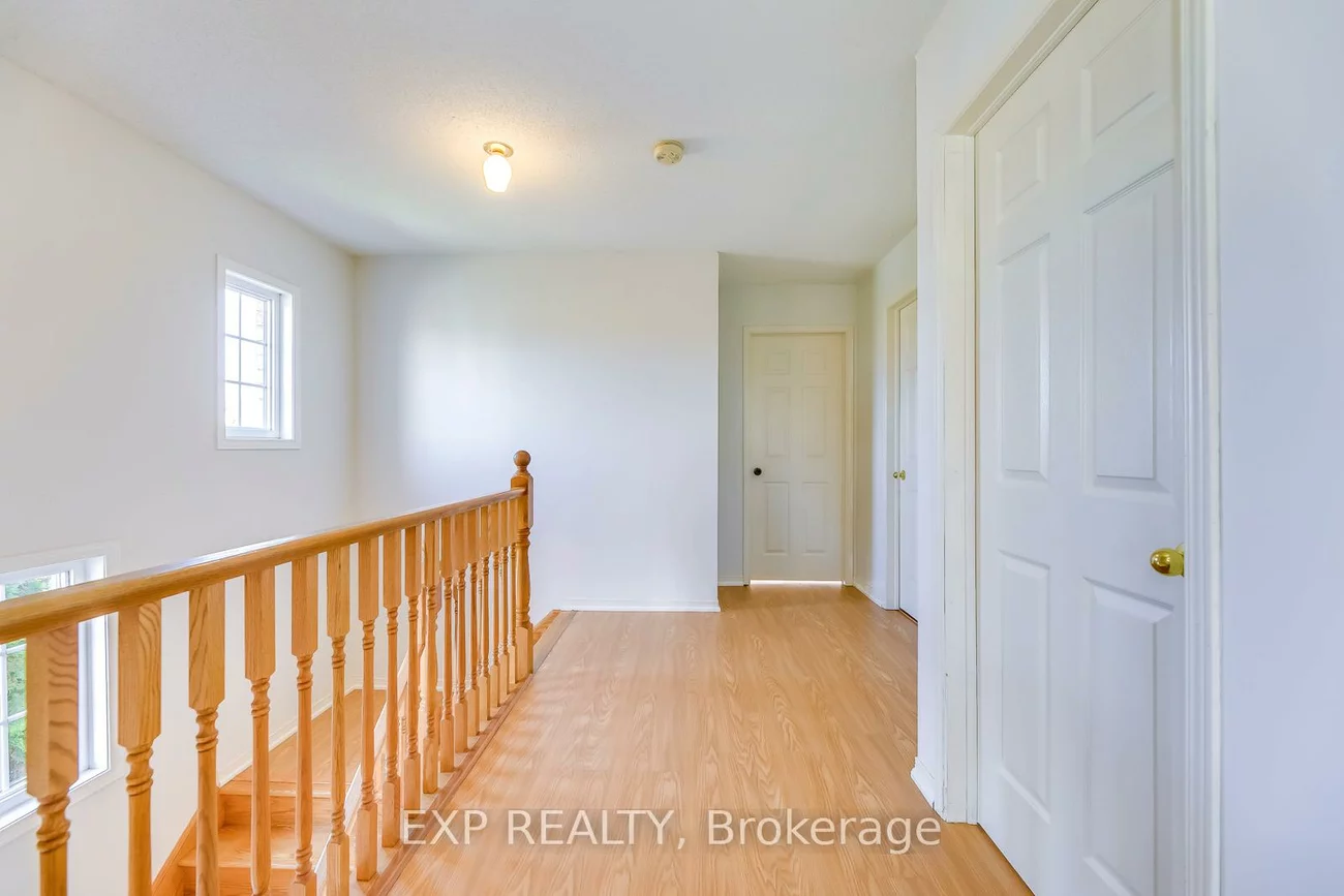 2376, Highcroft, 1019 - WM Westmount, Oakville