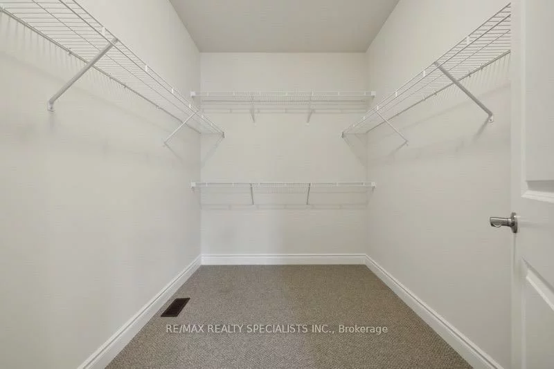 1367, Wheat Boom, 1010 - JM Joshua Meadows, Oakville