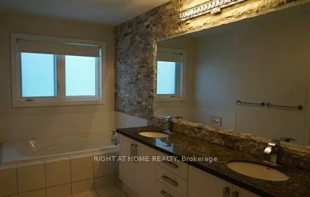 2317, Kwinter, 1019 - WM Westmount, Oakville