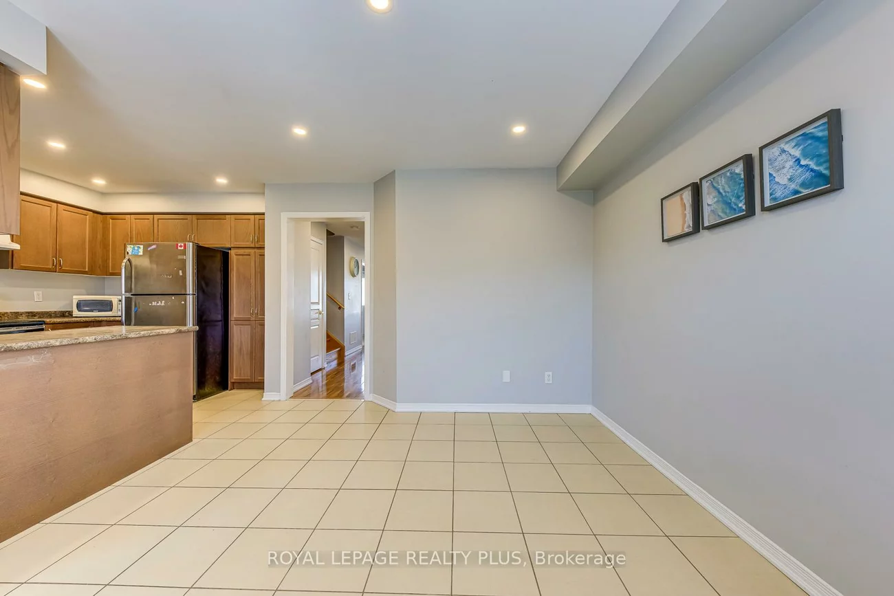 3167, Neyagawa, 1008 - GO Glenorchy, Oakville